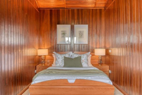 Chalet do Relogio d'Agua, a Home in Madeira